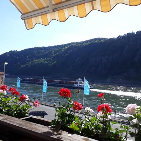Pension / Ferienwohnungen Scheid Kestert ภายนอก รูปภาพ