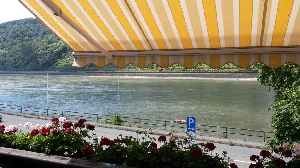 Pension / Ferienwohnungen Scheid Kestert ภายนอก รูปภาพ