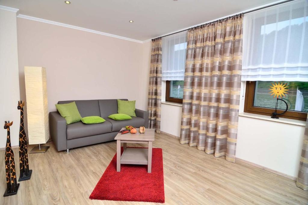 Pension / Ferienwohnungen Scheid Kestert ห้อง รูปภาพ