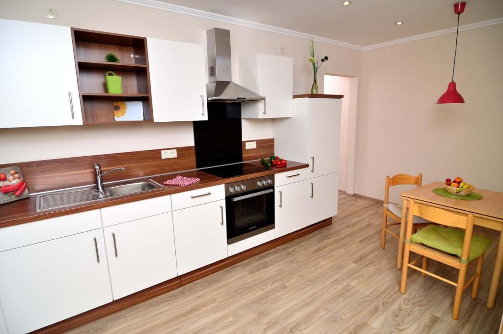 Pension / Ferienwohnungen Scheid Kestert ห้อง รูปภาพ